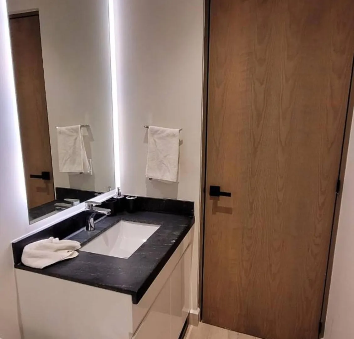 Beautiful Cozy Apartment In Pdc Ocean View Playa del Carmen